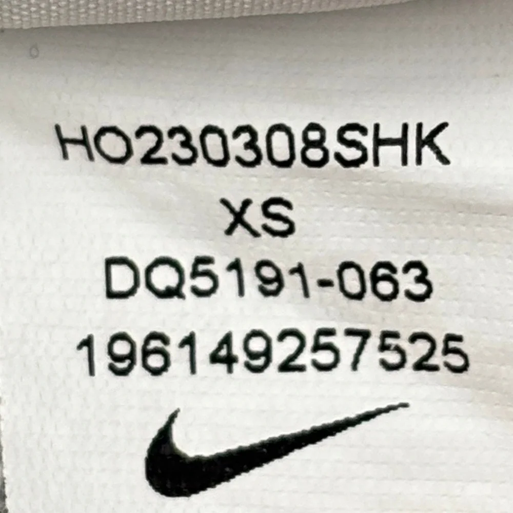 Nike Pants Womens XS Gray Club Fleece Tapered Joggers Sweatpants DQ5191 063